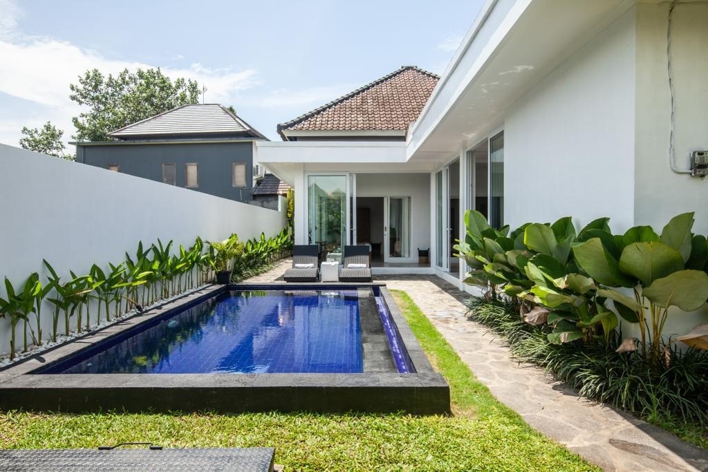 Villa image 1