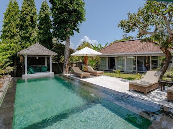 Villa image 5