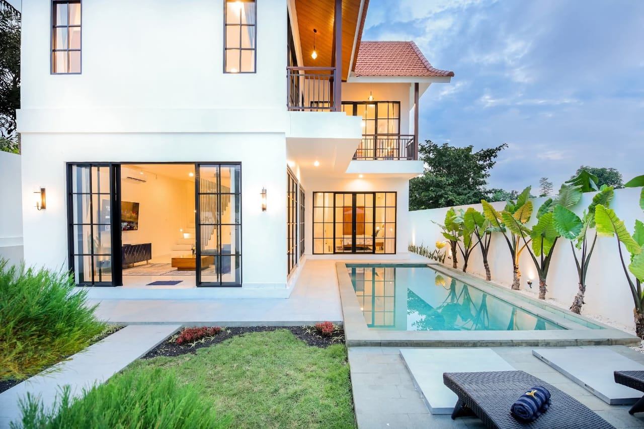 Villa image 1