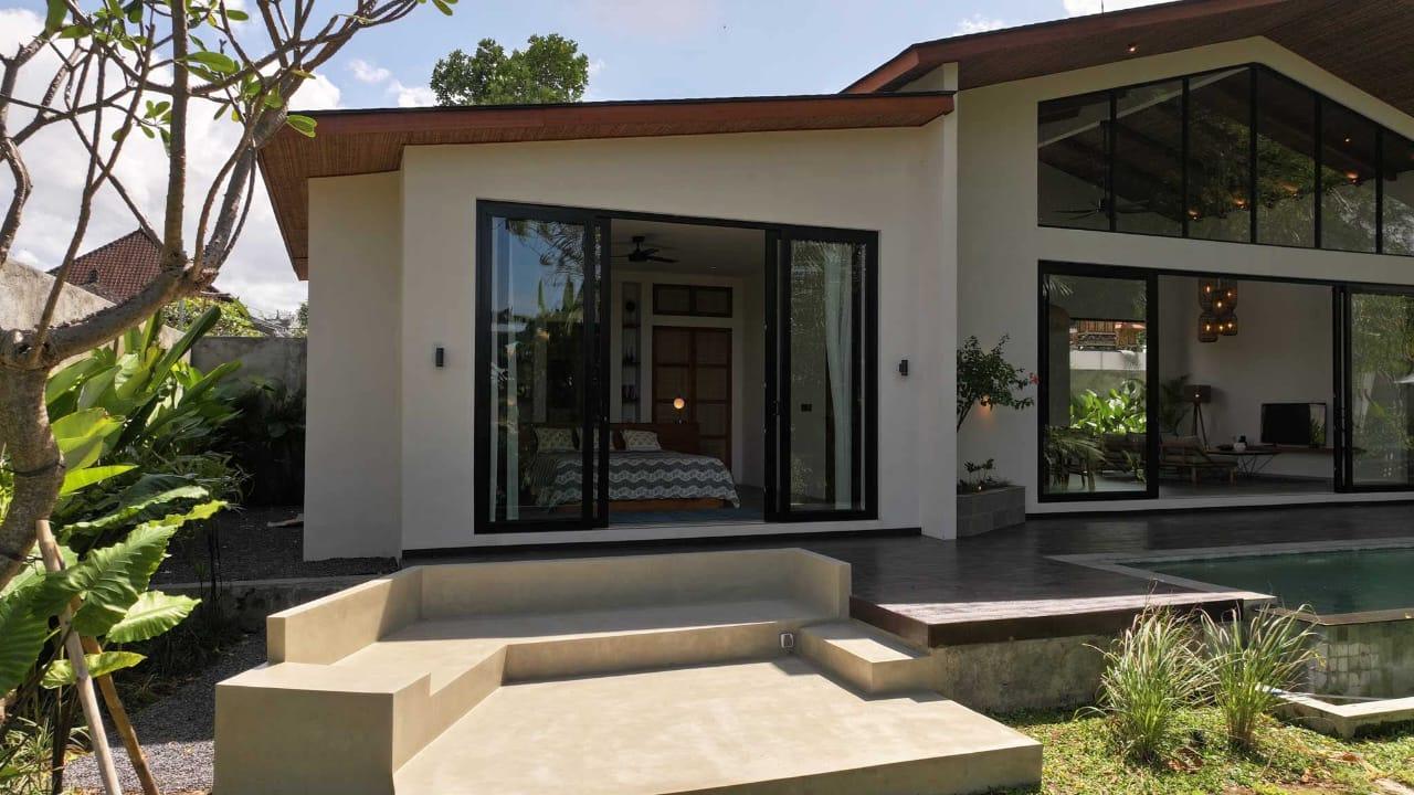 Villa image 2