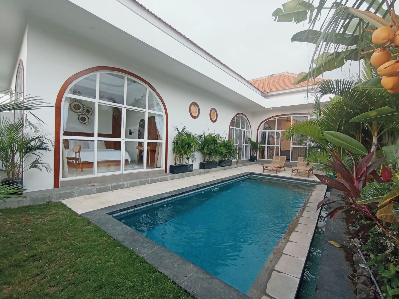 Villa image 2