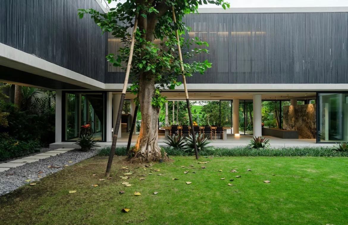 Villa image 3