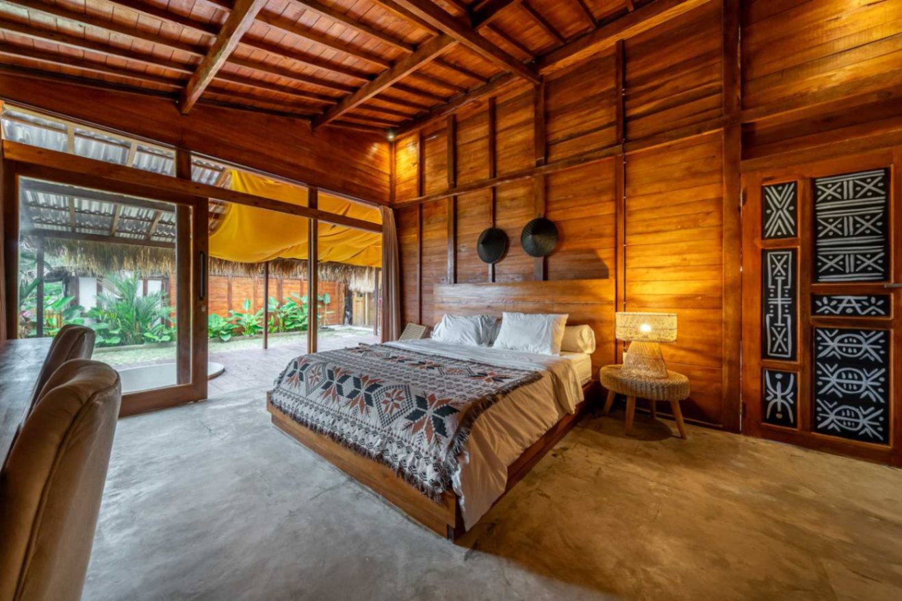 3BR Pet Friendly Villa