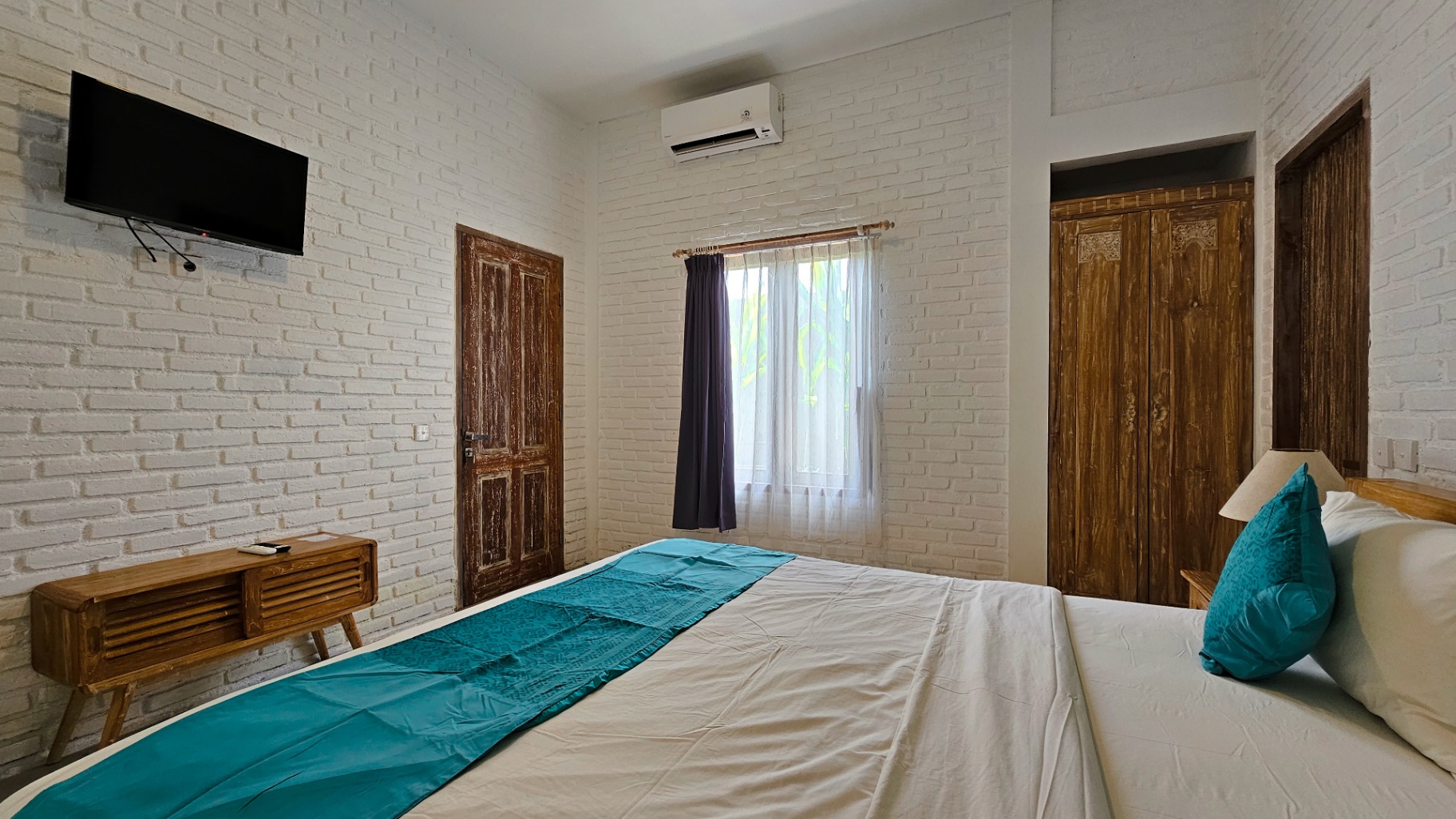 Villa image 2