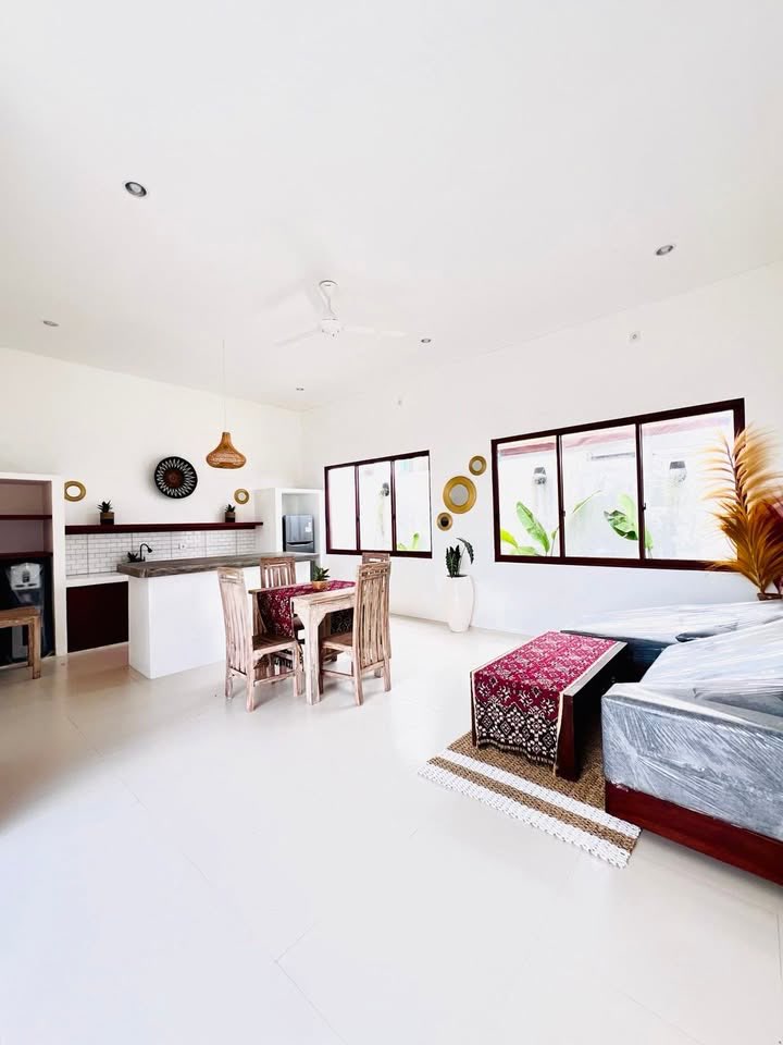 Villa image 2