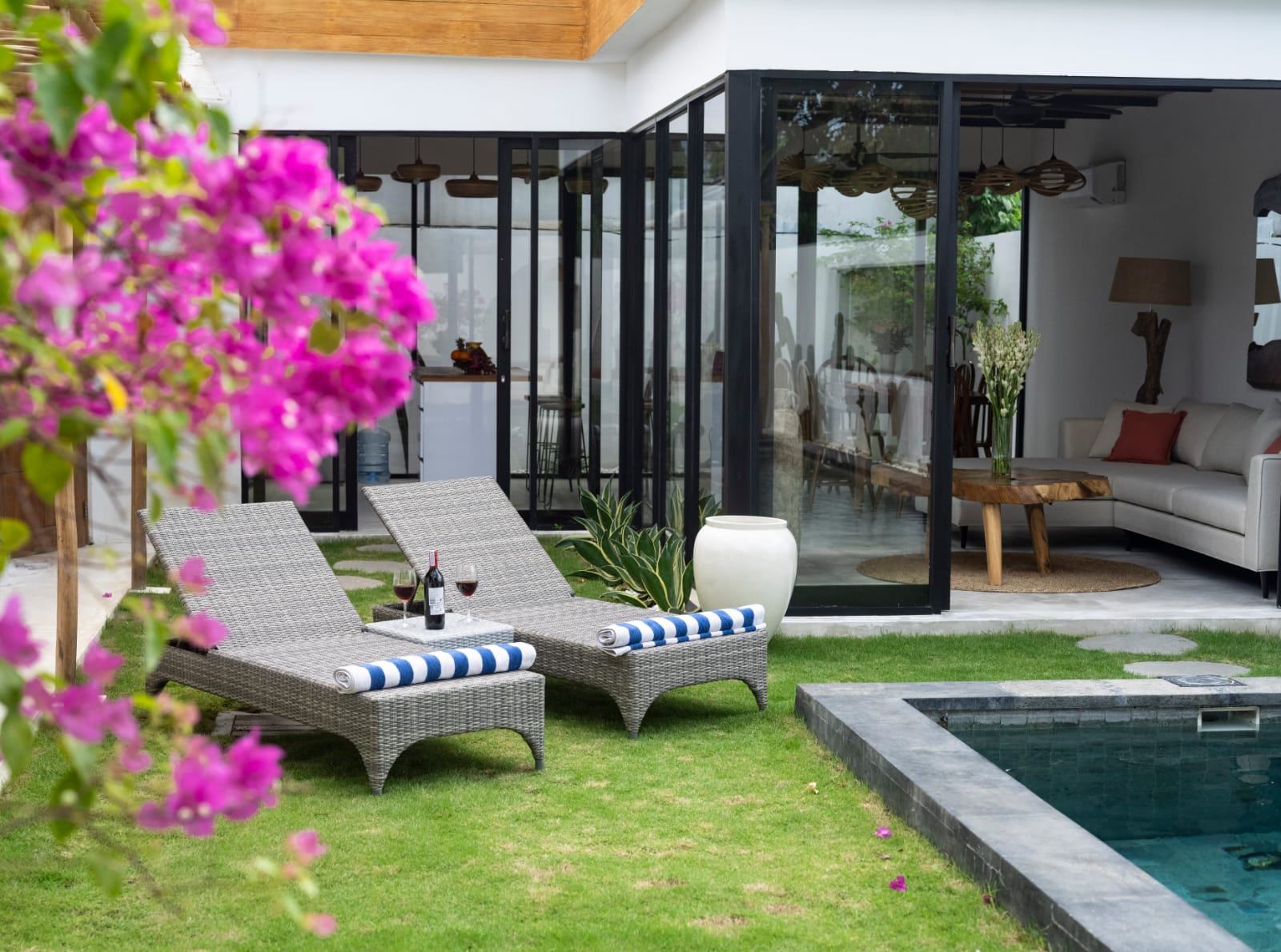 Villa image 3