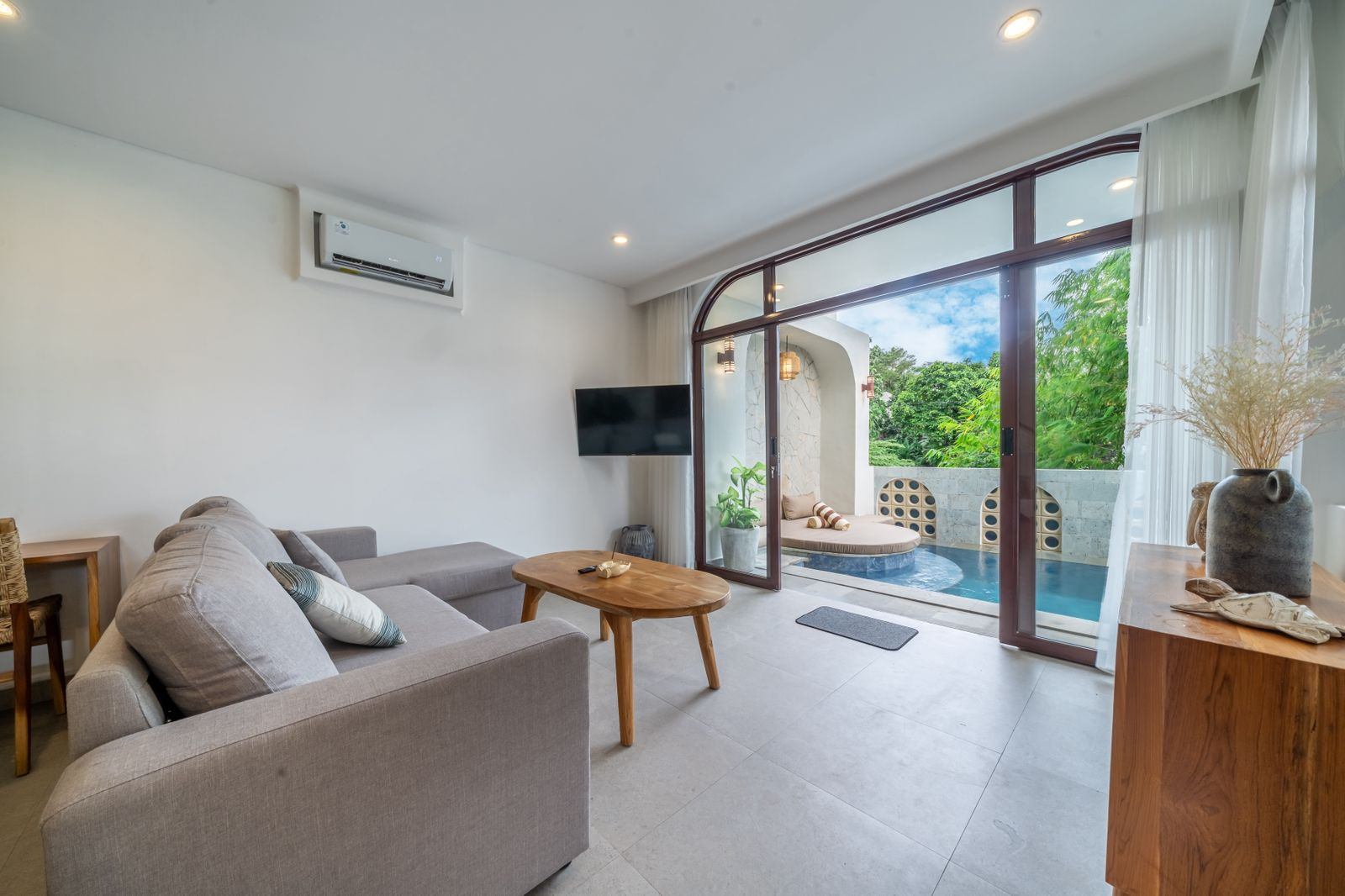 Villa image 5