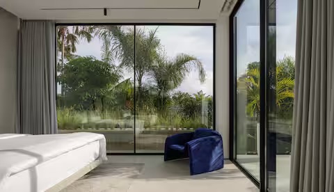 Villa image 2