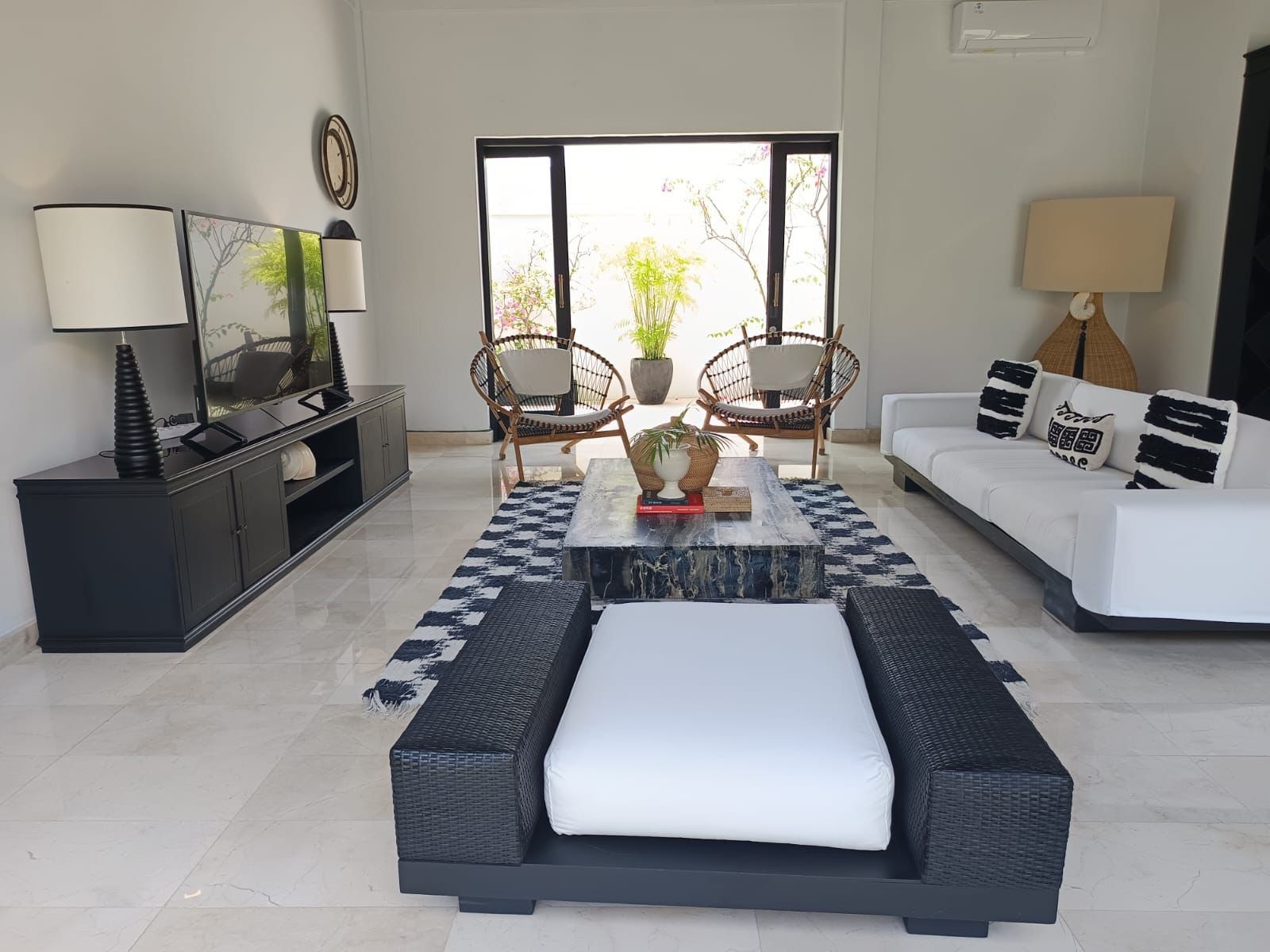 Villa image 5