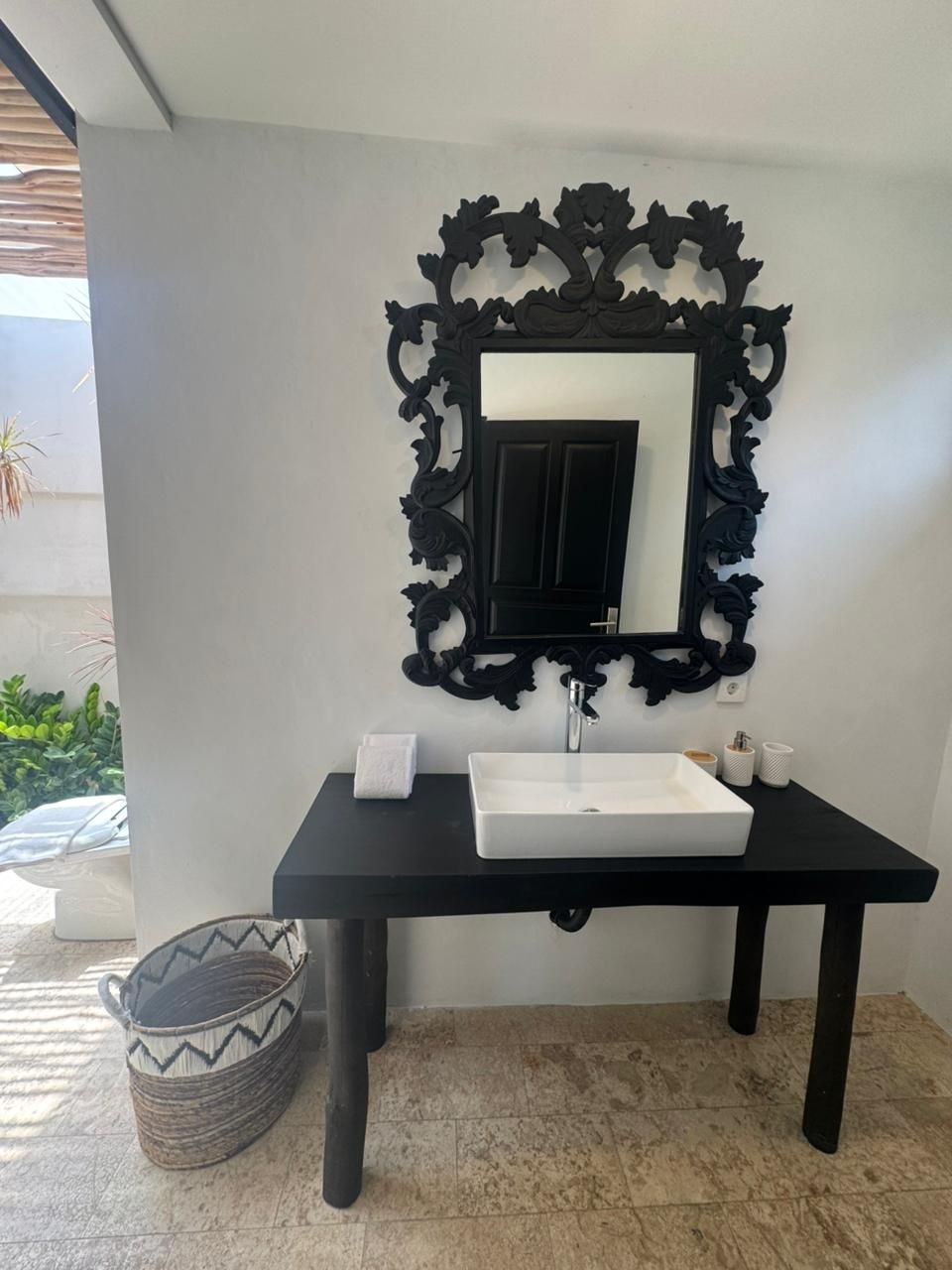 Villa image 3