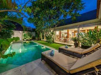 Villa image 1