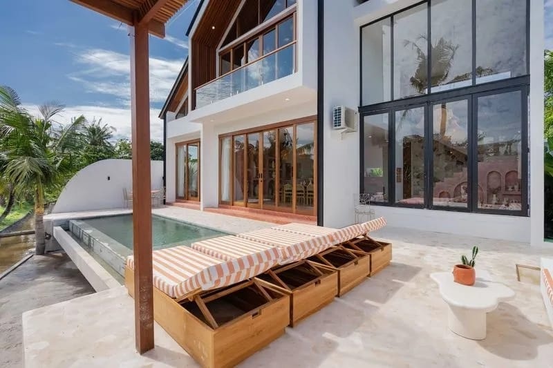 Villa image 2