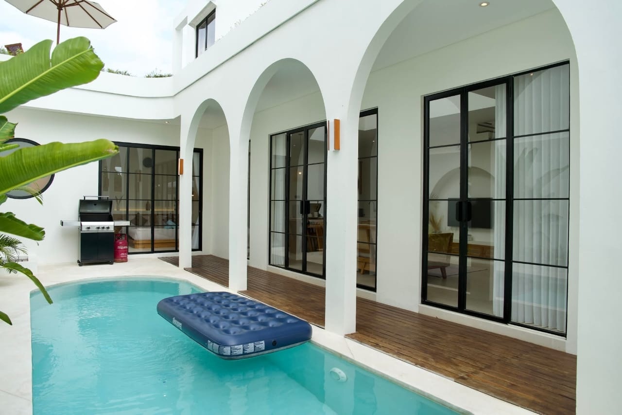 Villa image 2