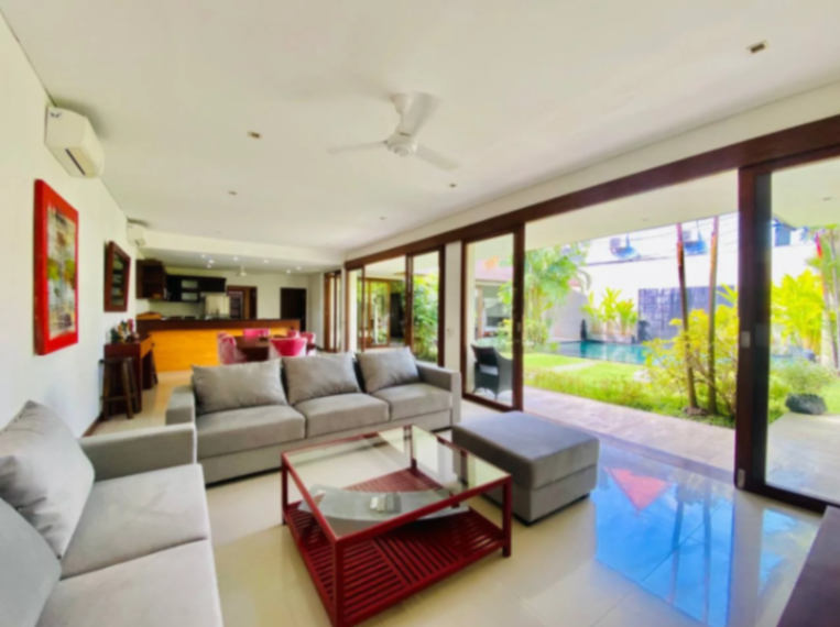 Villa image 3