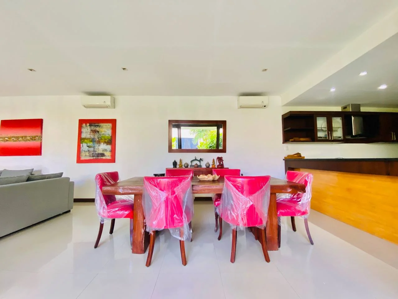 Villa image 4