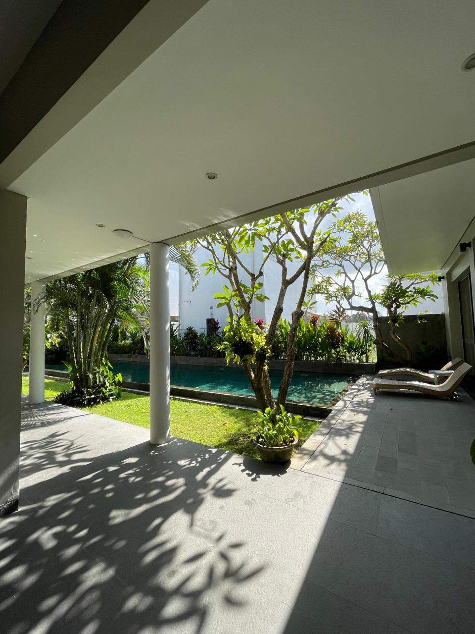 Villa image 2