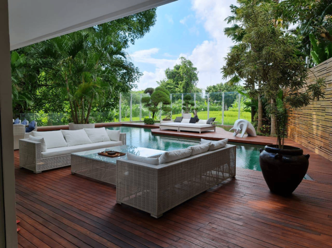 Villa image 2