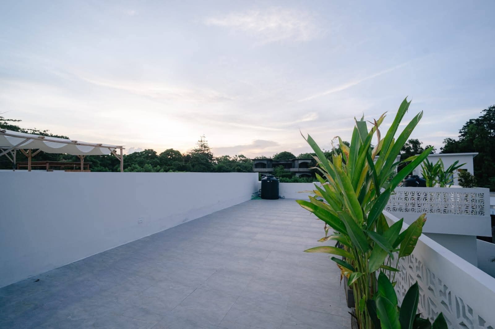 Villa image 2