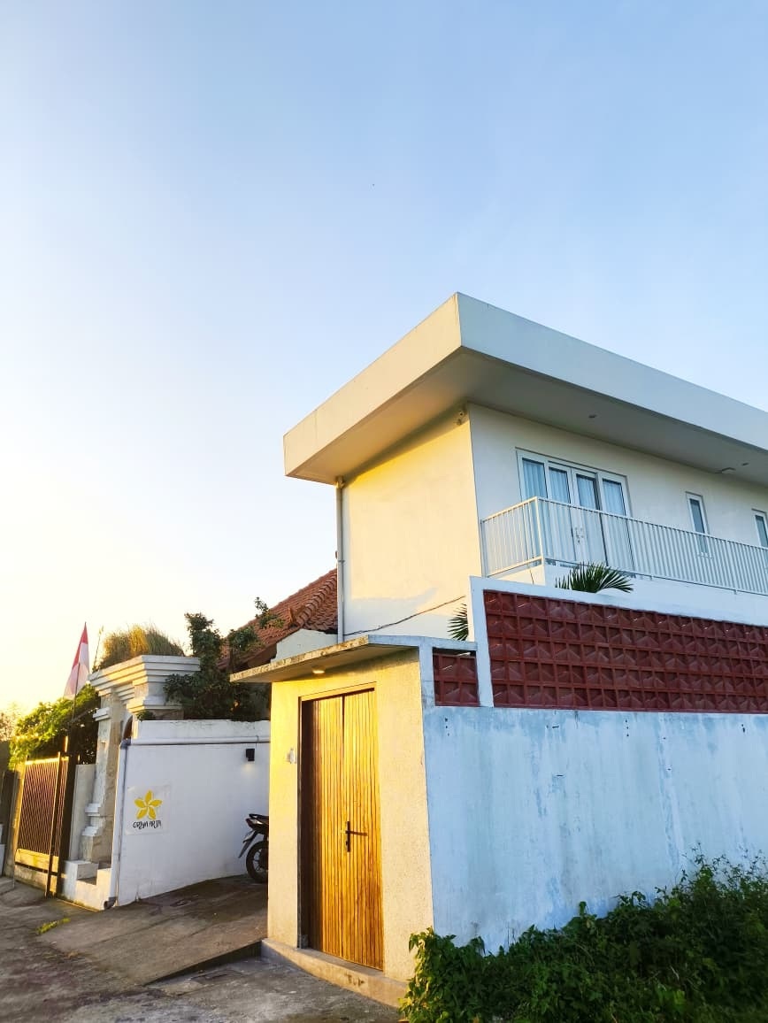 Villa image 1
