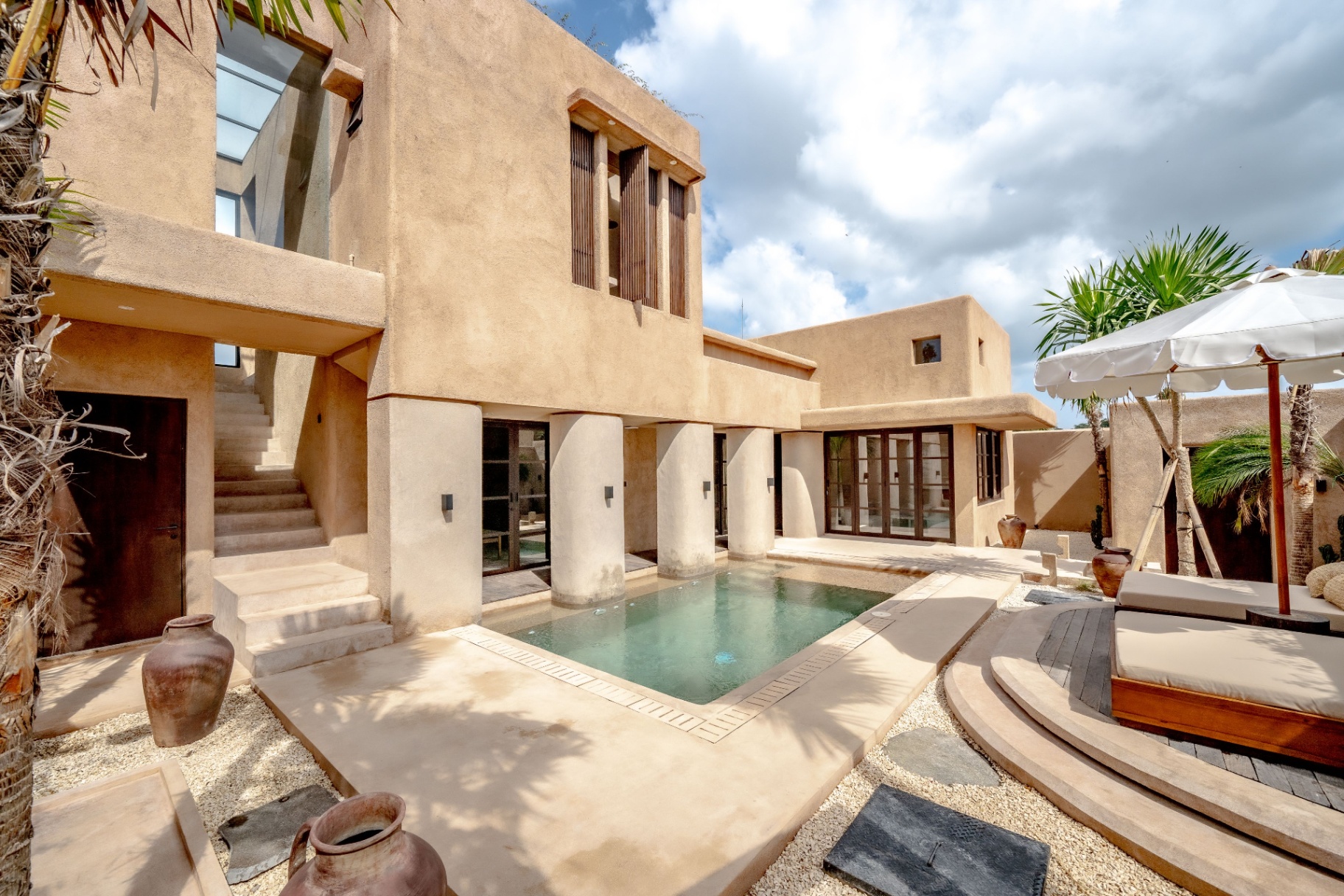 Villa image 2