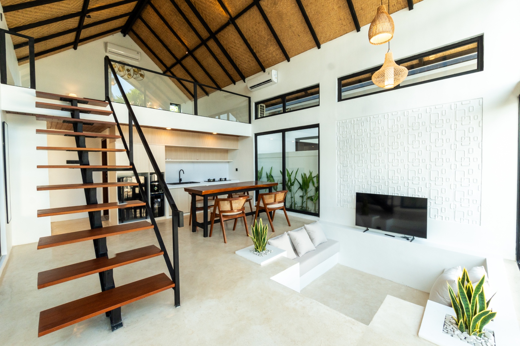 Villa image 2