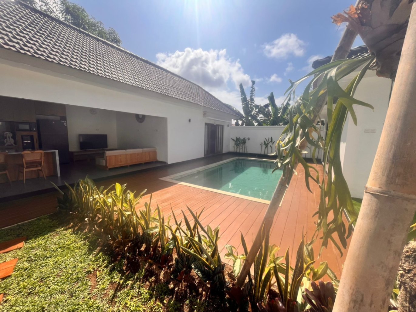 Villa image 1