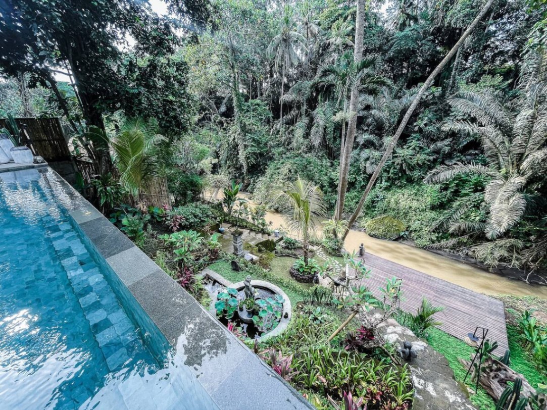 Villa image 2