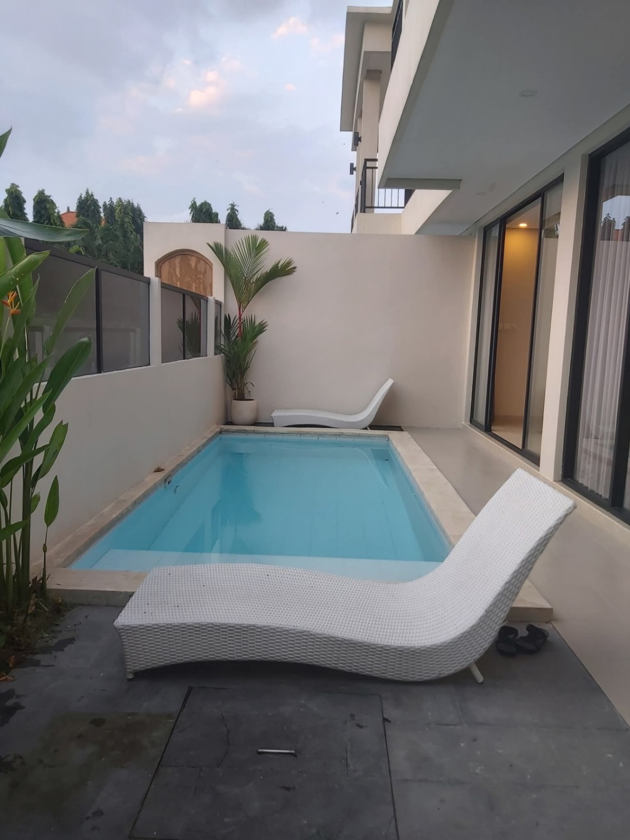 Villa image 1