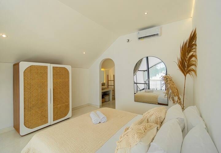 Villa image 2