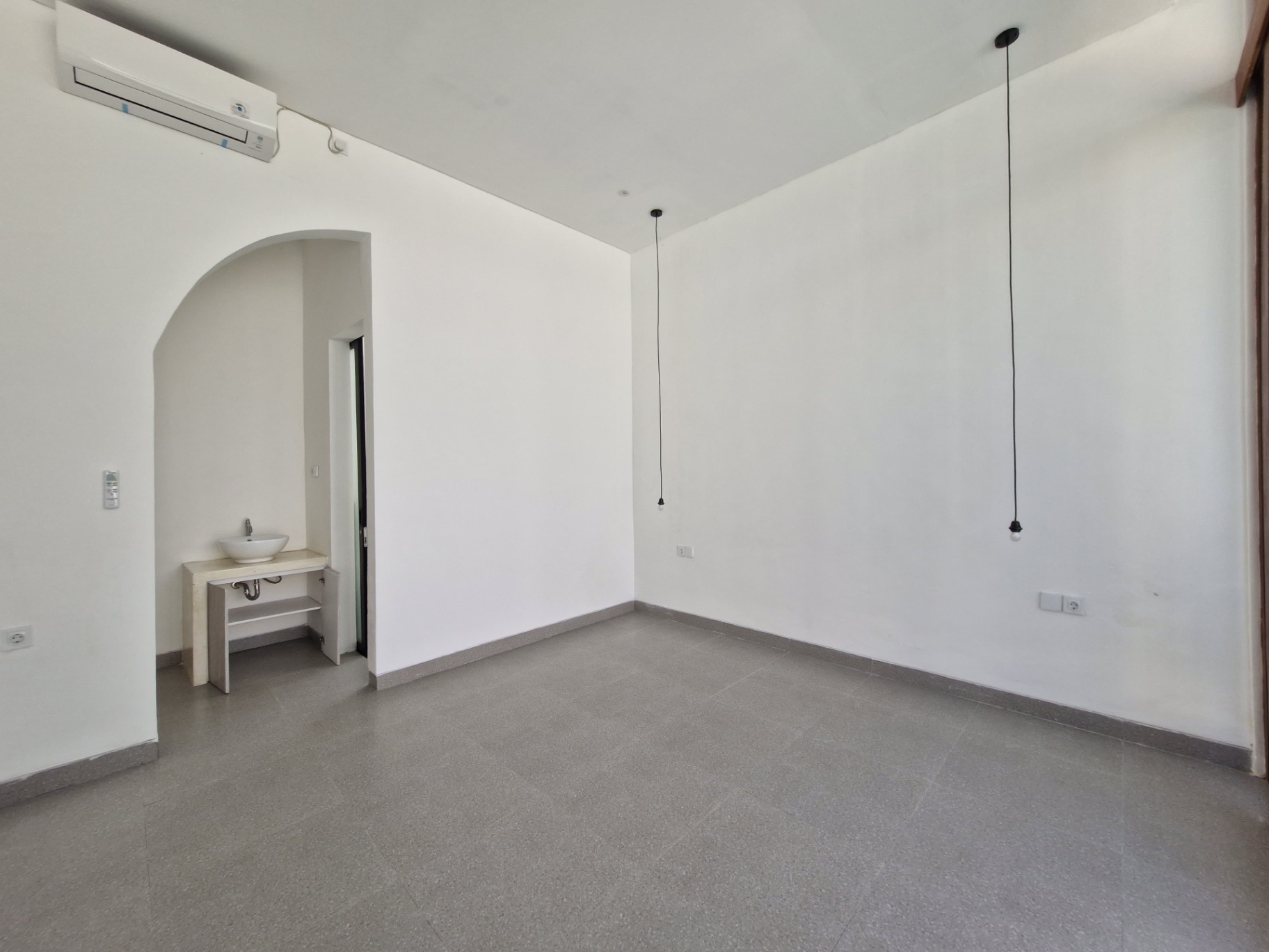 Villa image 2