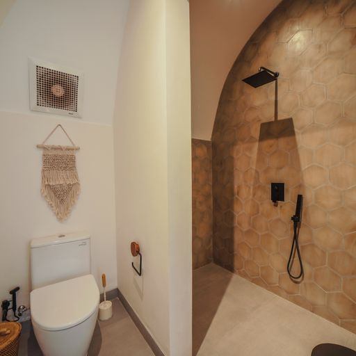 Villa image 2