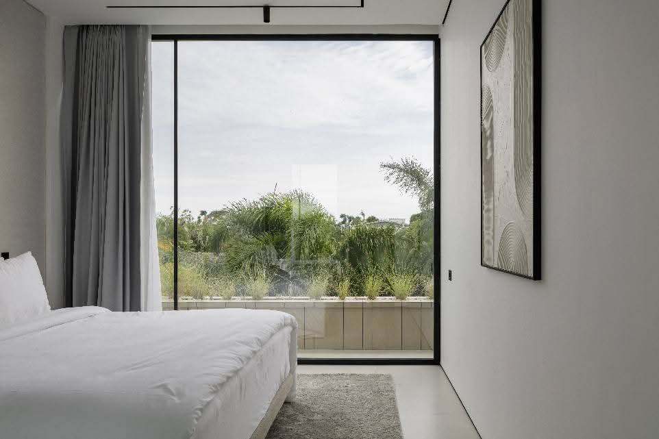 Villa image 2