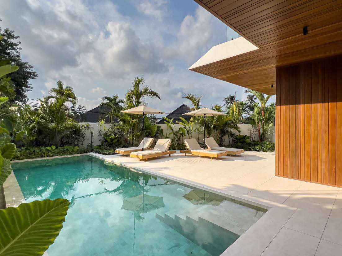 Villa image 1