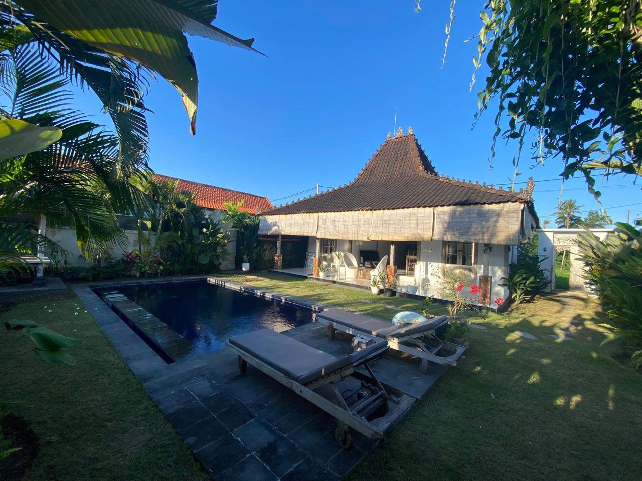 Villa image 1