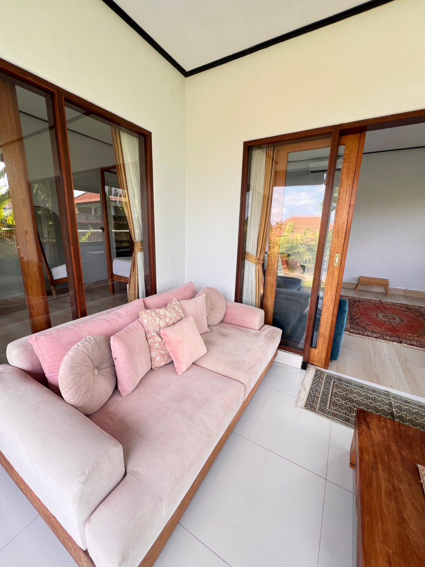 Villa image 4