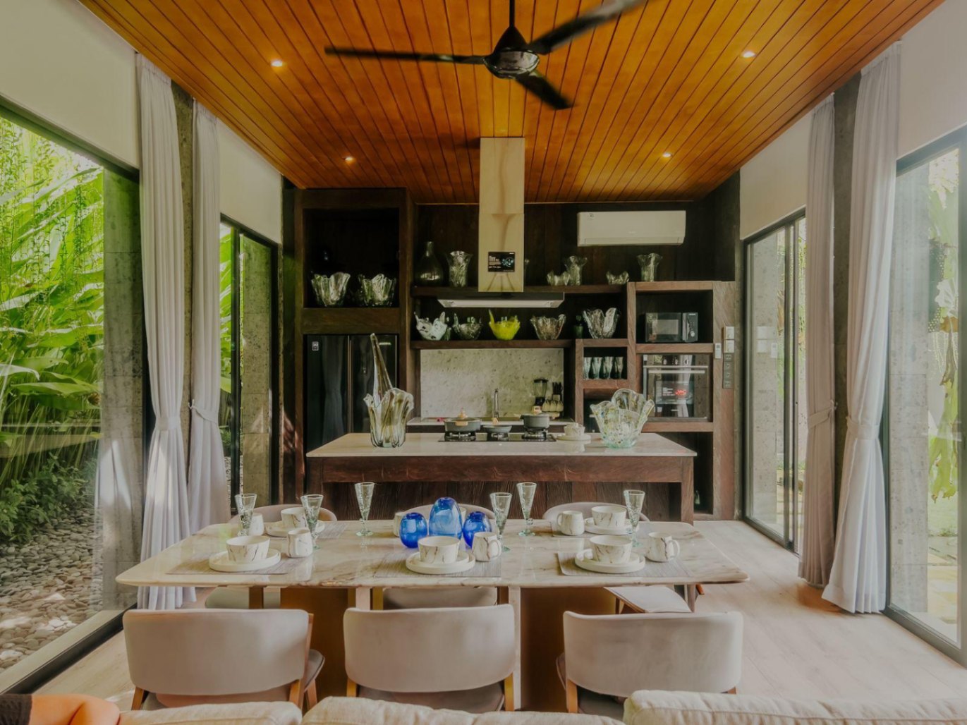 Villa image 2