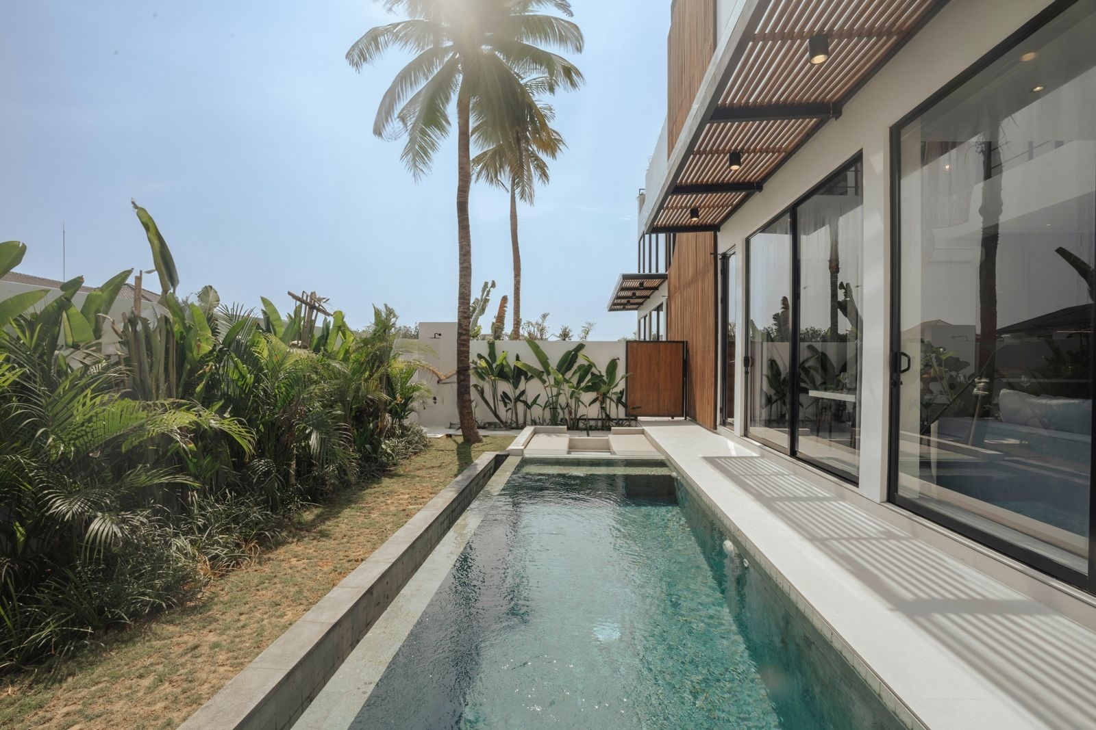 Villa image 1