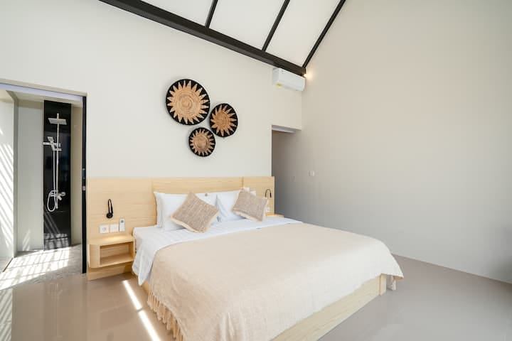 Villa image 2