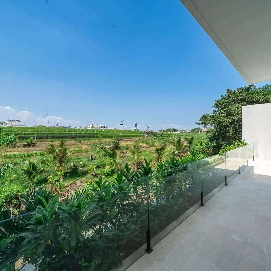 Villa image 3