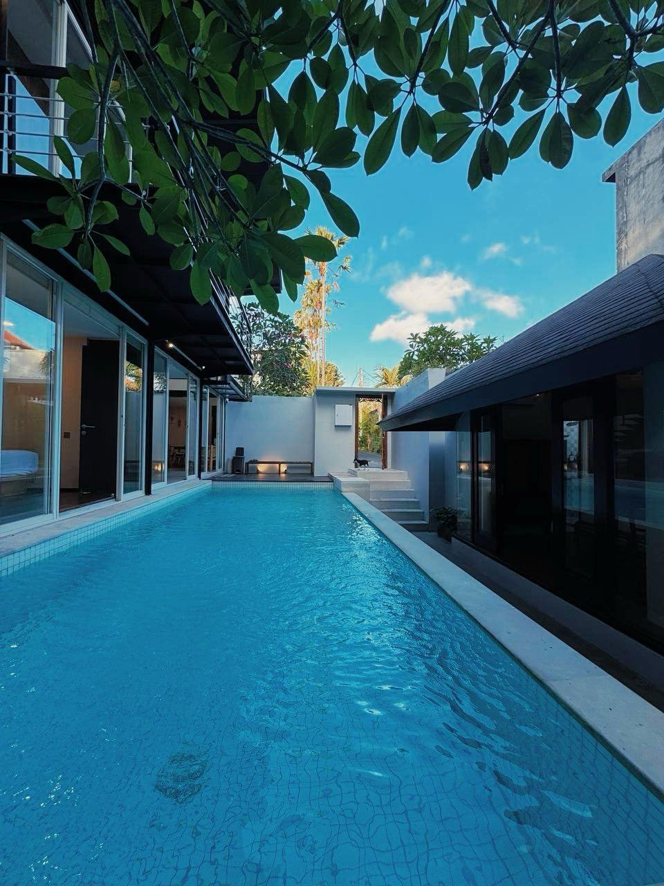 Villa image 1