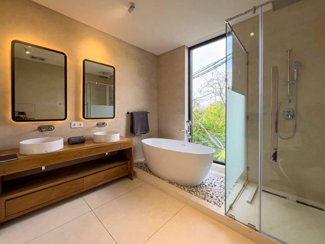 PERERENAN 4 BEDROOM