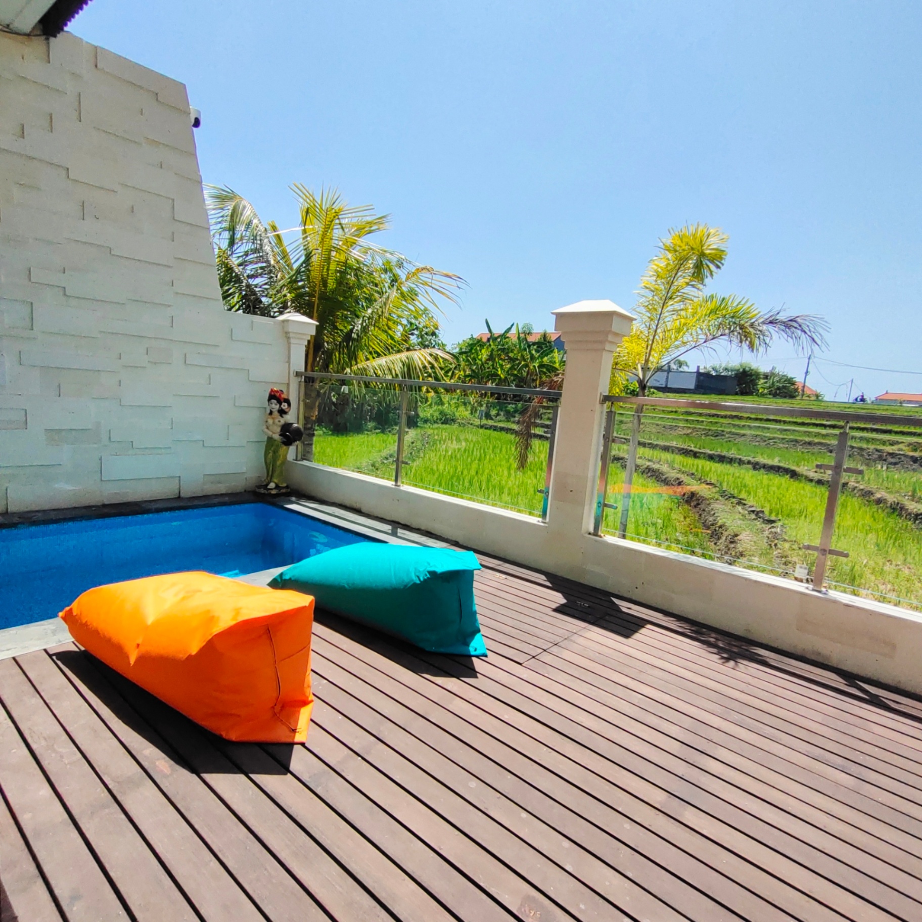 Villa image 2