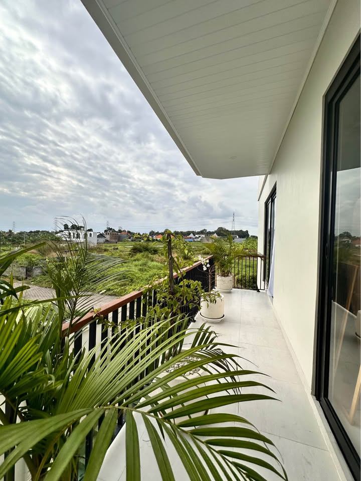 Villa image 5