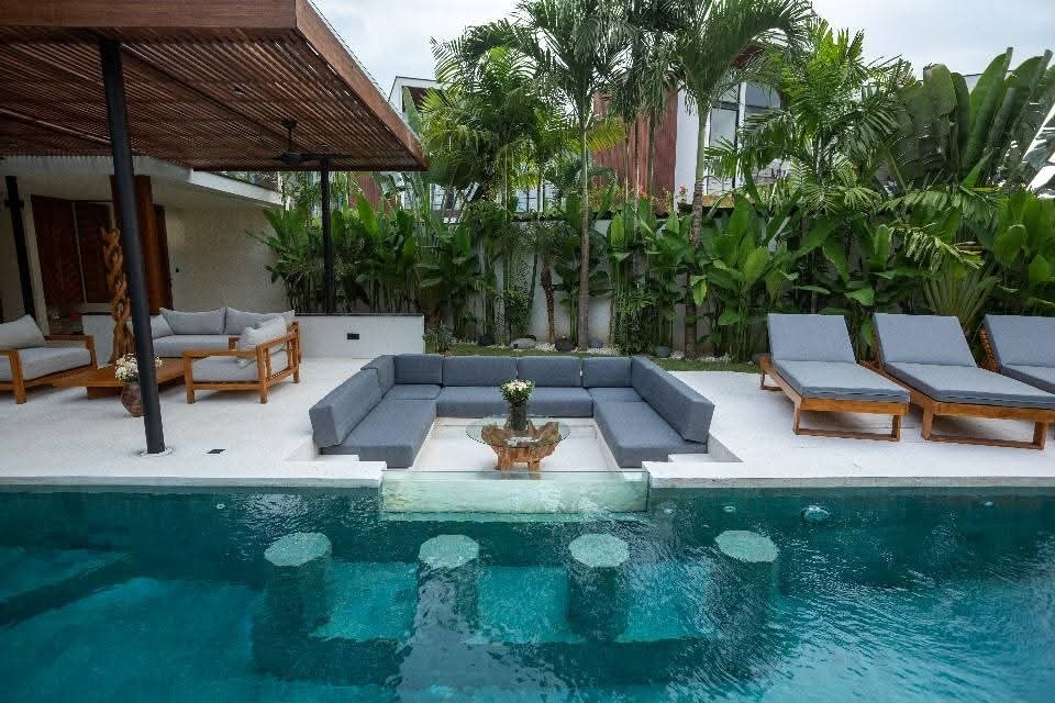 Villa image 2