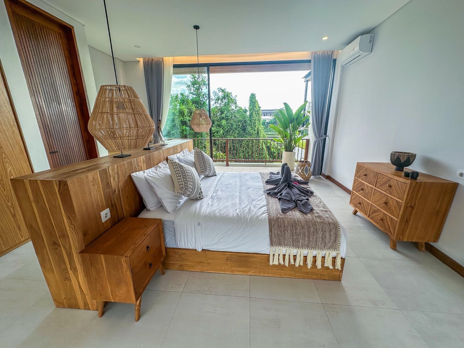 Villa image 3