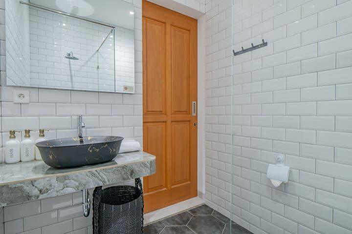 Villa image 4