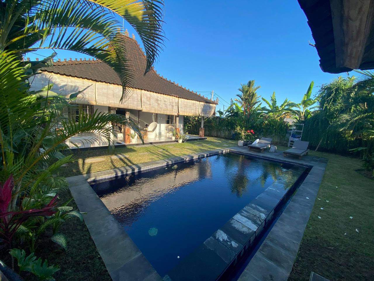 Villa image 2