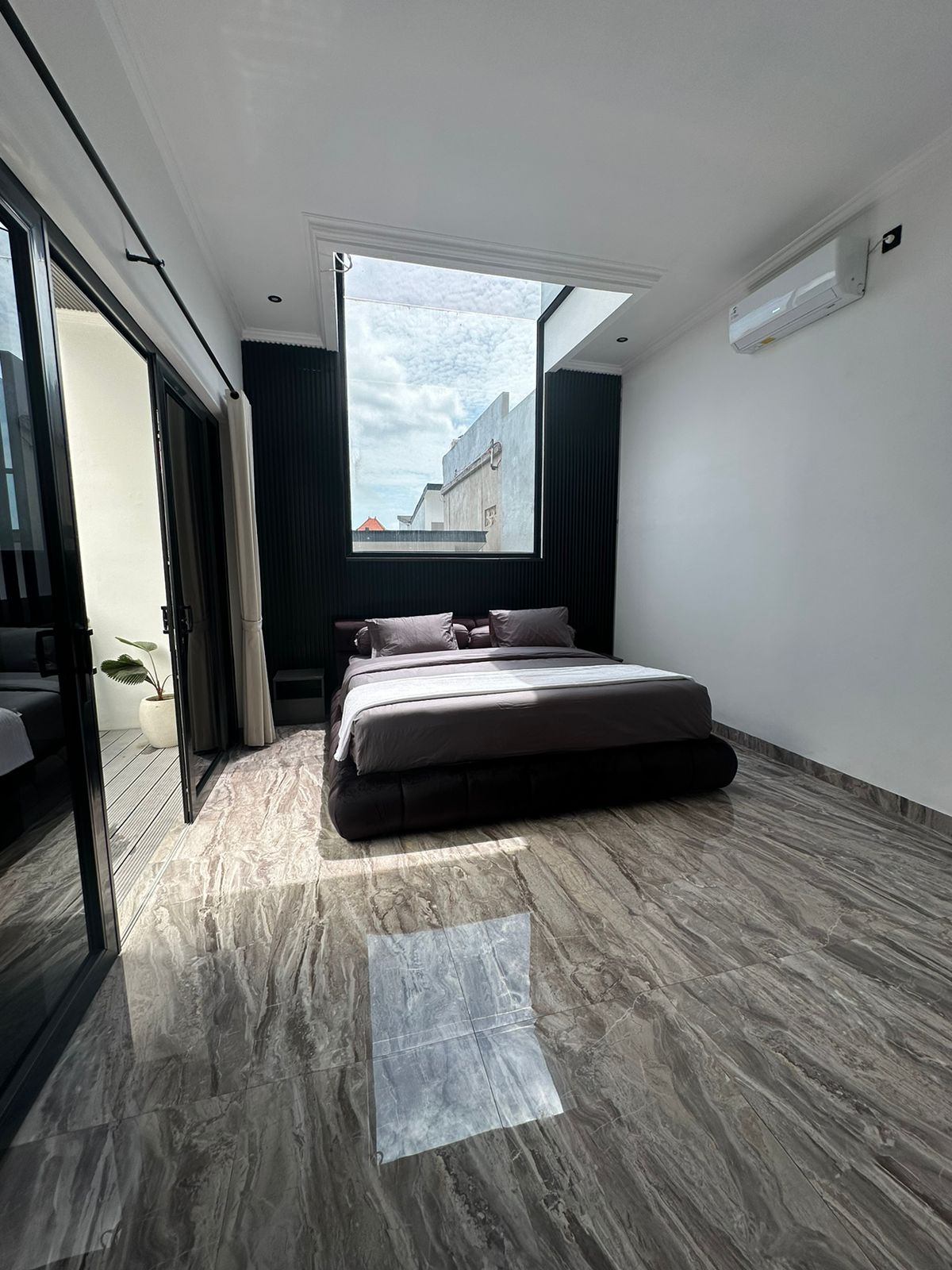 Villa image 4
