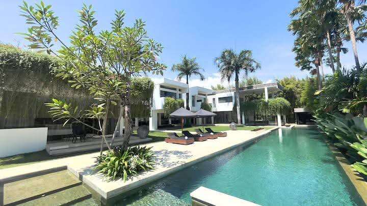 Villa image 4