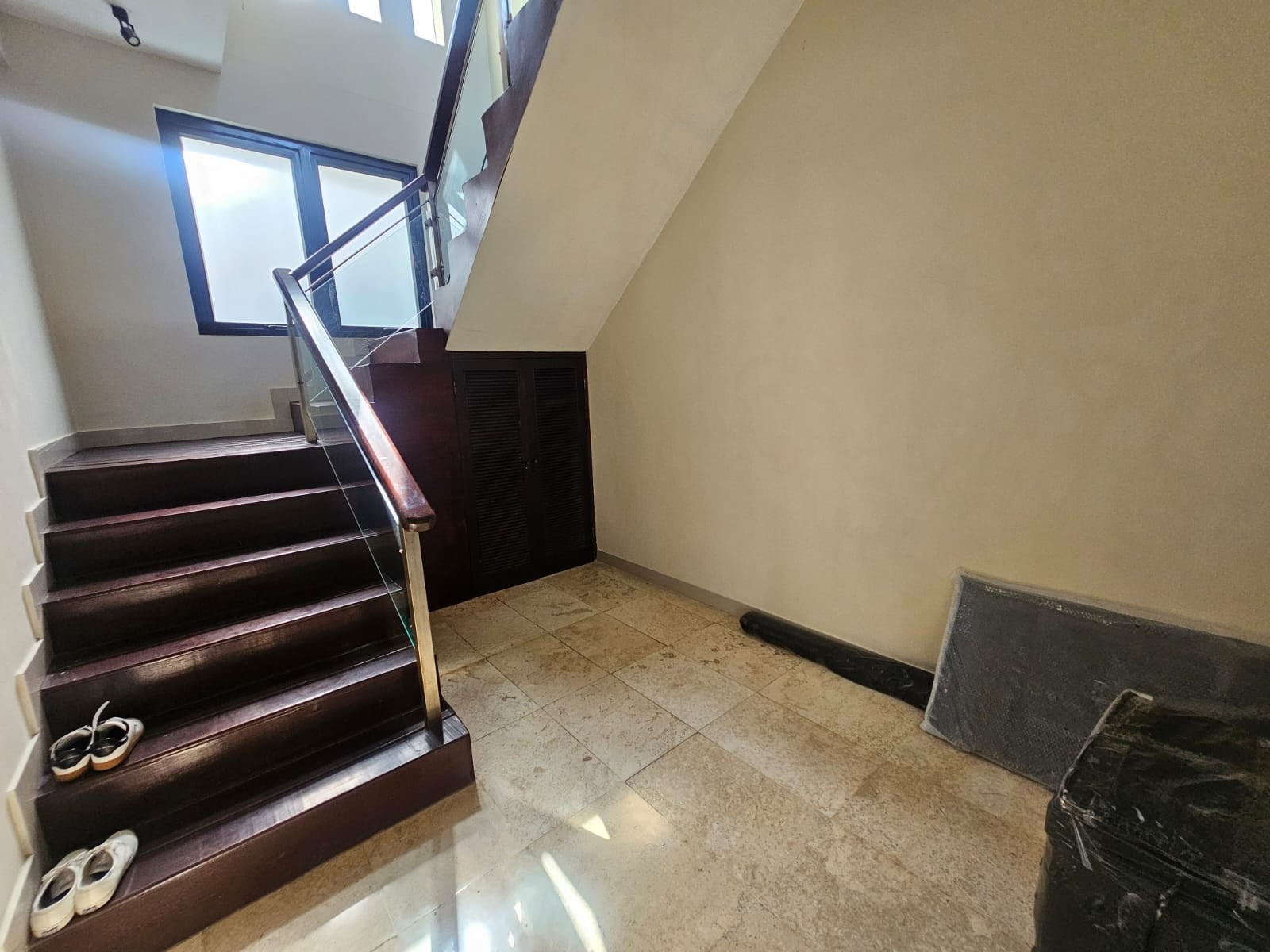 Villa image 4
